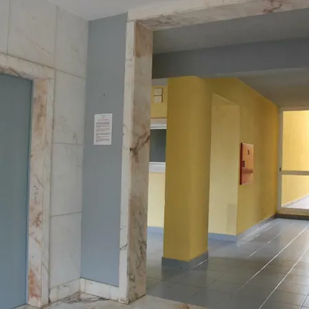 Rua Coronel Cardeira Da Silva Apartment