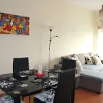 Rua Coronel Cardeira Da Silva Apartment