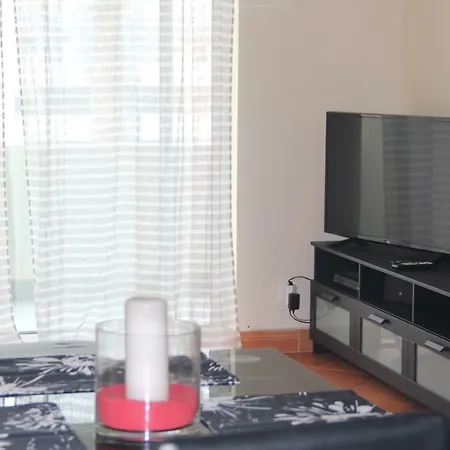 Rua Coronel Cardeira Da Silva * لاغوس