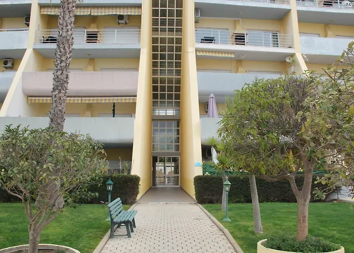 Rua Coronel Cardeira Da Silva